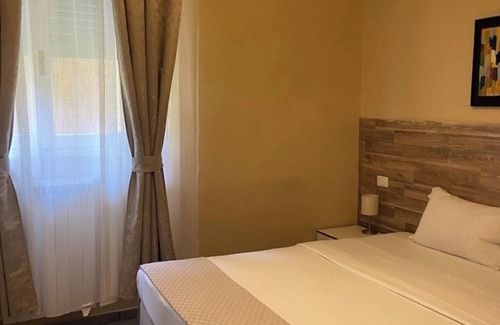 Livorno House | Joloff, Paradise Inn