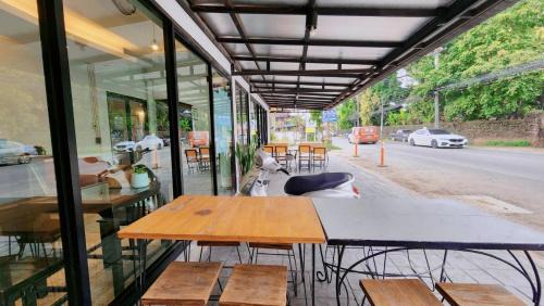 Wat Ket Hotel | Jonah Hotel