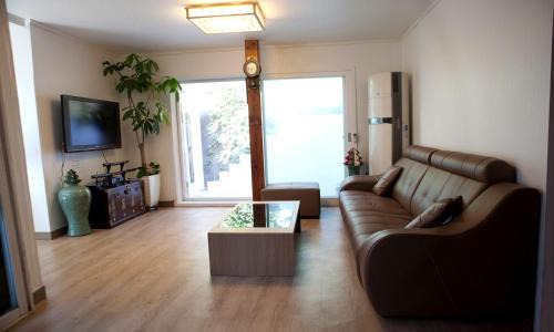 Hyehwa House | jonglo mokkoji guesthouse