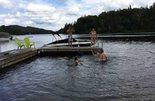 St-Adolphe-d'Howard House | Josephine Waterfront/SPA/WiFi /Ping-Pong/Kayak+