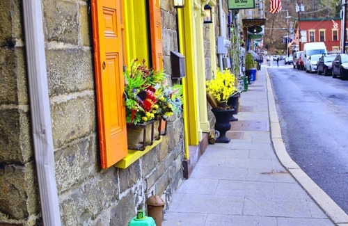 Jim Thorpe House | Josephine’s home at the Switchback Trail- DOWNTOWN Jim Thorpe