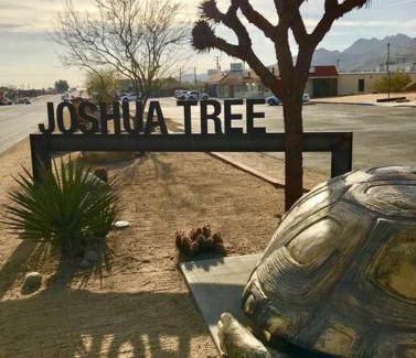 Joshua Tree Highlands House | Joshua Tree’s Highland Hideaway Compound