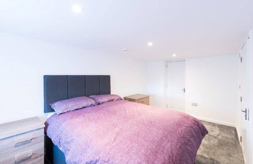 Banff House | Josie's House in Banff, is a Home from Home, 6 Bedroom Town House
