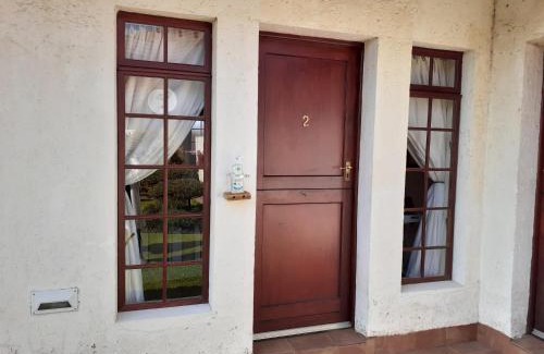 Kempton Park House | Journey's Inn Africa Guest Lodge