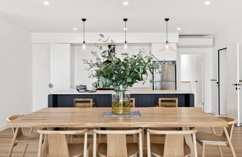 Lorne Apartment | Joy Apartment 4 - Brand New Beachfront Apartment, Views, Linen, WIFI and More