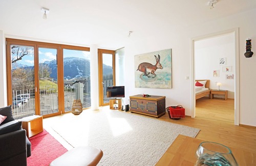Heitlern House | Joy of the sun