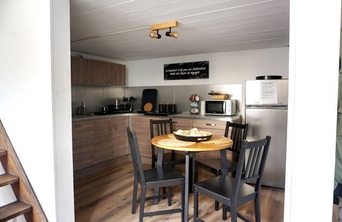 Opera Apartment | Joyau Marseillais: T2 Confort sur la Historique Place aux Huiles