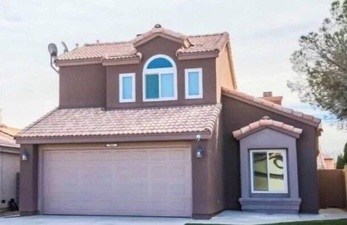 Paradise Valley House | Joyful 3 Bed/3 Bath Home near Airport and Strip