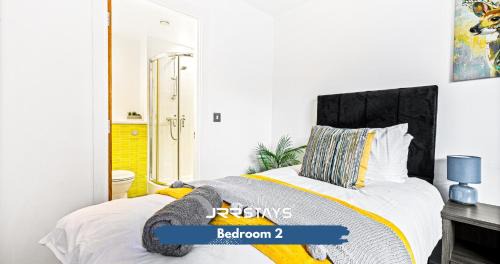 Birmingham City Centre Apartment | JQ 2 Bed Sleeps 6 - JRR STAYS B3 Birmingham