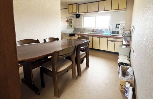 Furano House | JR, 6 Bedrooms House, 13 Beds, Parking, Netflix