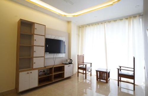 Kanchipuram Hotel | JRK Residency