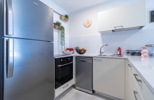 Nachlaot Apartment | JTower 1BDM - ApartHotels In City Center