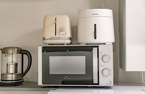 Changsin-dong Apartment | JTS Tailored Service Home 5m Walk from Hyehwa STN