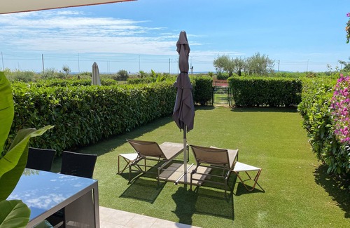 Antibes Apartment | JUAN LES PINS, Magnificent 2 room apartment with Terrace and Garden - Direct sea access