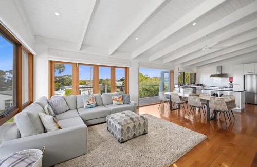 Jan Juc House | Juc Haven with Sensational Ocean Views