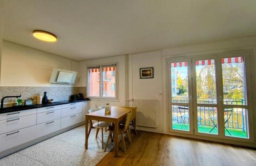 Auxerre Apartment | Jules Massot - Séjour à Auxerre