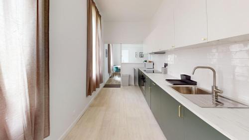 Anatole France Danton Apartment | Jules Tellier T5