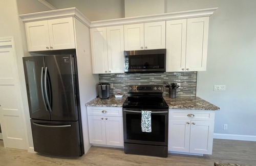 Grass Valley House | Julieann’s Country Cottage is a Charming 2-bedroom house, family friendly