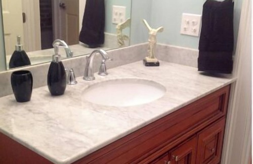 Arts/Warehouse District Condo | "Juliette" Historic & Renovated Condo with Balcony near Super Dome, Convention