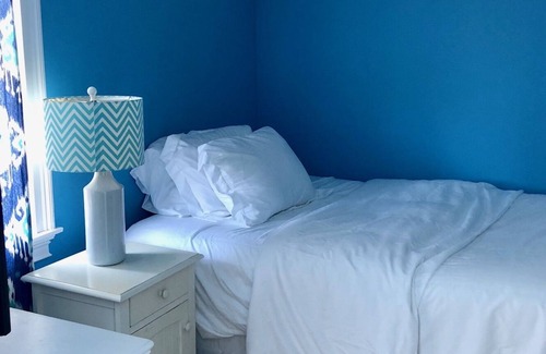 Culloden Shores House | JULY 50K , AUGUST 50K, JULY AND AUGUST 90K .HUGE ,PRIVATE MONTAUK RETREAT !