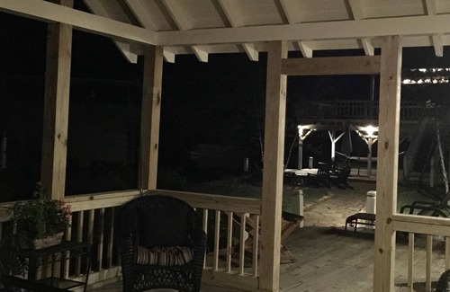 Wiley House | Jump into Lake Burton right out the back door of this water front home!