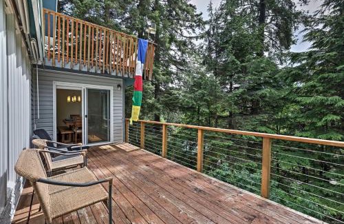 Downtown Juneau Apartment | Juneau Hideaway-Glaciers-5 min to downtown- Hiking