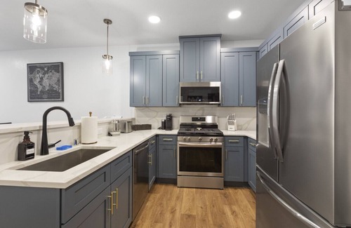 Juneau Apartment | Juneau Jewel: Luxury & Relaxation A307