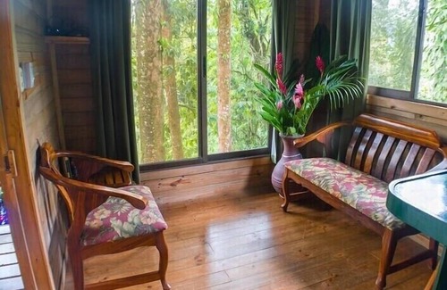 Parrita Villa | Jungle and river view cabin., lowest nightly rates!