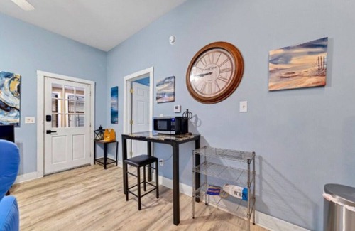 Victorian Village Resort | Jungle House Boutique Lofts – Downtown Columbus & Short North