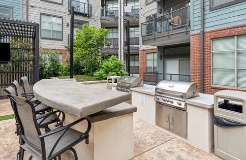 Deep Ellum Apartment | Jungle Inn Deep Ellum
