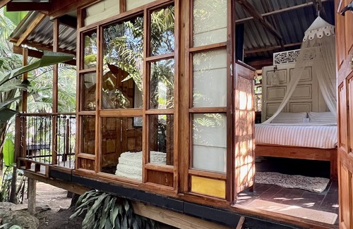 Nelspruit Cabin | Jungle Treehouse - No Loadshedding LoerieRoep Unit 5