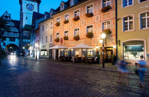 Freiburg im Breisgau Apartment | Junior suite for 3 people