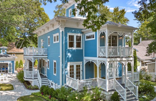 Union Pier Apartment | Juniper Presents: 2-Bdrm Strawberry Fields Ste in Iconic Union Pier Summer House