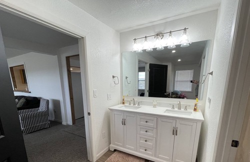 Clay Springs House | Juniper Ridge Family Retreat