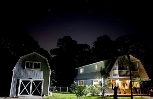 Jupiter Farms House | Jupiter Farmhouse - a tropical setting with history