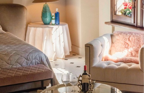 Castelldefels Villa | Just 5 minutes from the beach, 15 minutes from Barcelona, Luxury villa