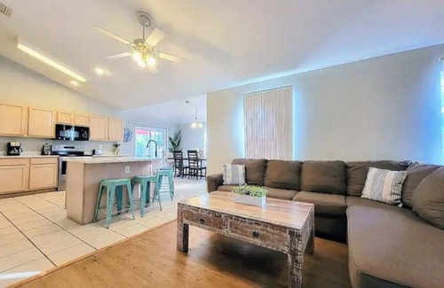 St. Augustine House | Just Beachy! Only 3 Minutes to Florida's #1 Beach