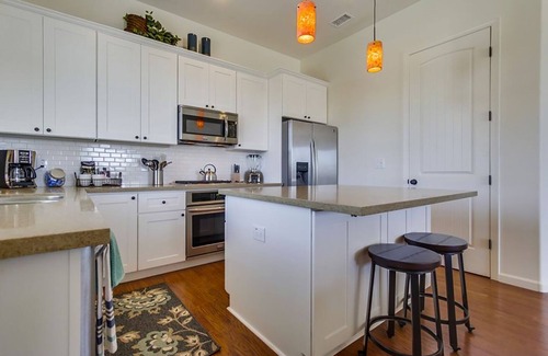 Townsite House | Just Blocks To Beach, Spanish Style Brand New Townhome W Panoramic Ocean View