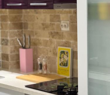 g.k. Vazhrazhdane Apartment | Just by Snow Sheep ApART-1 Bedroom Flat