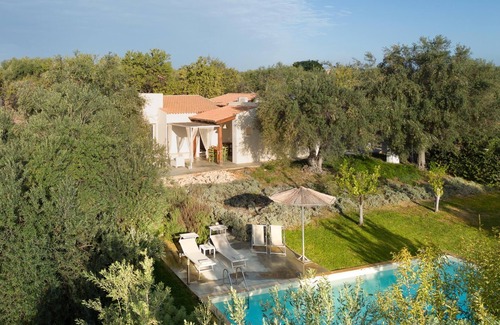 Noto Villa | Just five minutes from the center of Noto Sea View Private Pool Garden