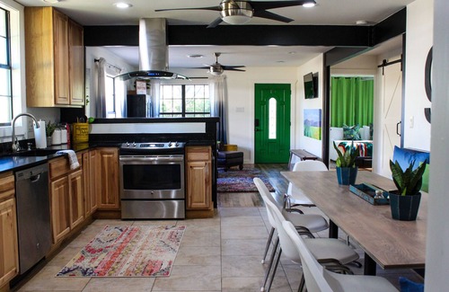 Kerrville House | *Just off River Trail, Bikes, Fire Pit, Hot Tub*