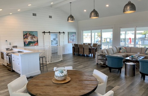 Key Allegro House | Just renovated! Premier location - 6 bedrooms, amazing views, wide canal, POOL!