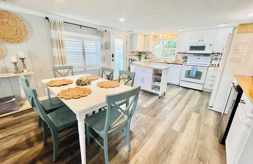 Rehoboth by the Sea Cottage | JUST STEPS TO THE BEACH AND DOG FRIENDLY!