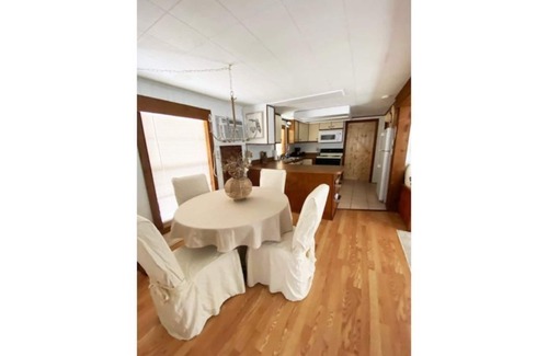 Indian Shores Cottage | Just Steps to the Beach and Gulf of Mexico