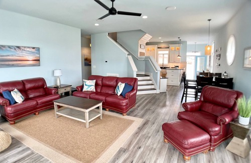 Cape Charles House | Just two blocks away from private beach and access to a private community pool!