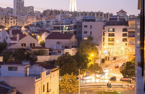 Cova da Piedade Apartment | Just4u Apartment 2 - Near Lisbon & Beach