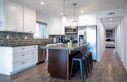 Huntington Beach Condo | Justin - Sunset Beach 1