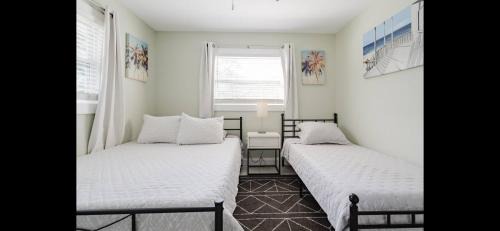 Bradenton House | Justins Guest Rooms