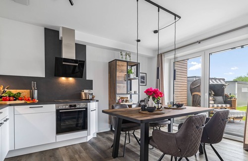 Busum House | Küstenbude in Nordseenähe mit Sauna, Terrasse, Parkplatz & Wlan