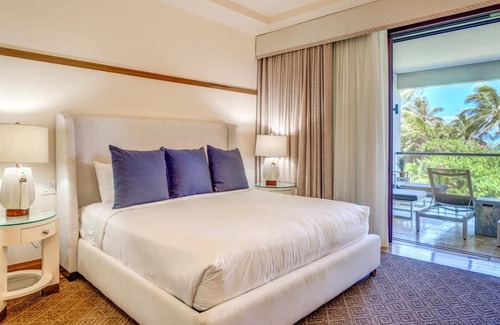 Montage Kapalua Bay Condo | K B M Resorts: Luna At Montage Kapalua Bay, Luxury, Ocean View, 3 Bedrooms, L'occitane Amenities, Beach Gear, 2900 Sq/ft, Includes Rental Car!